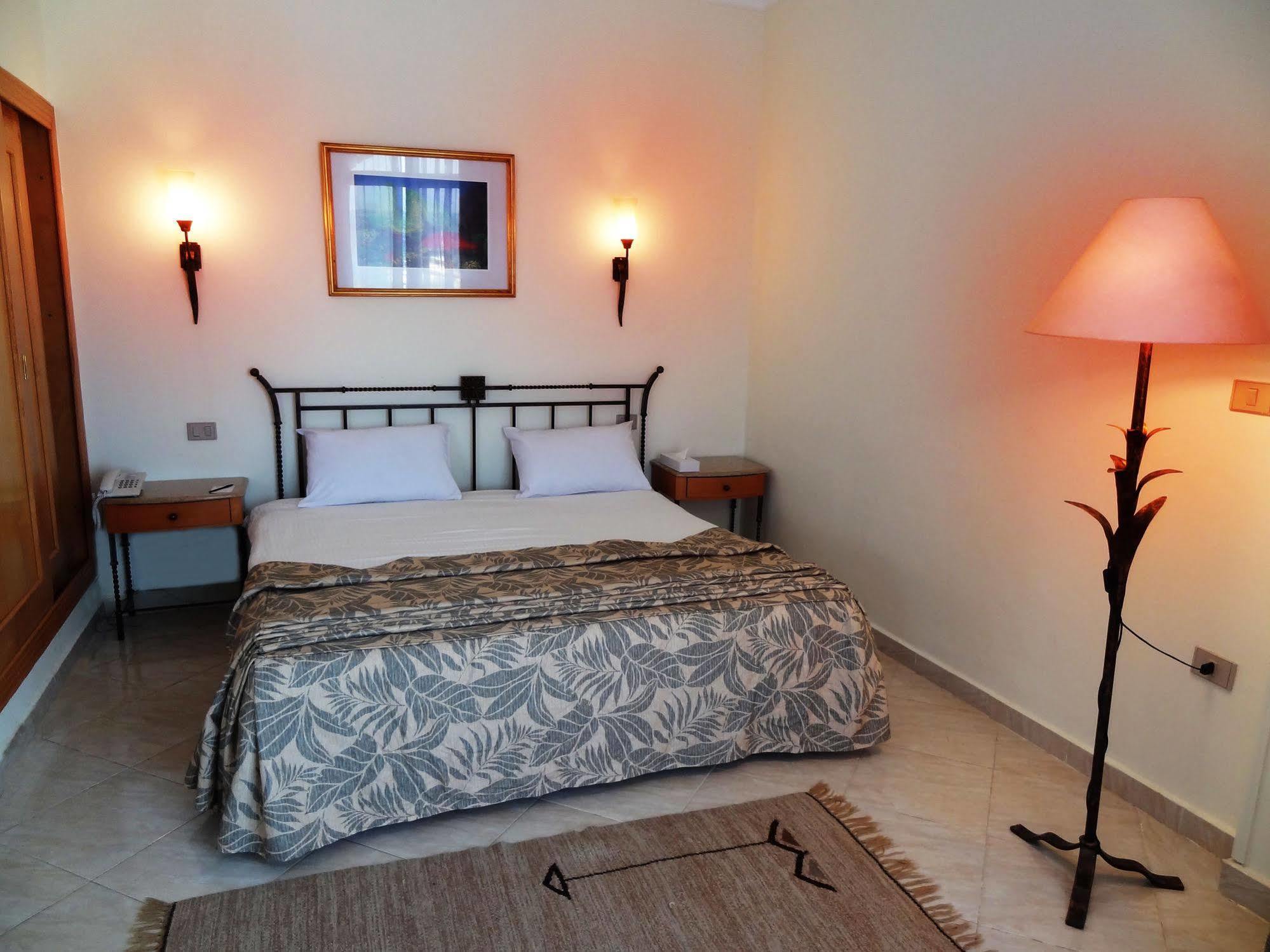 Bella Vista Resort Hurghada Families And Couples Only Bagian luar foto